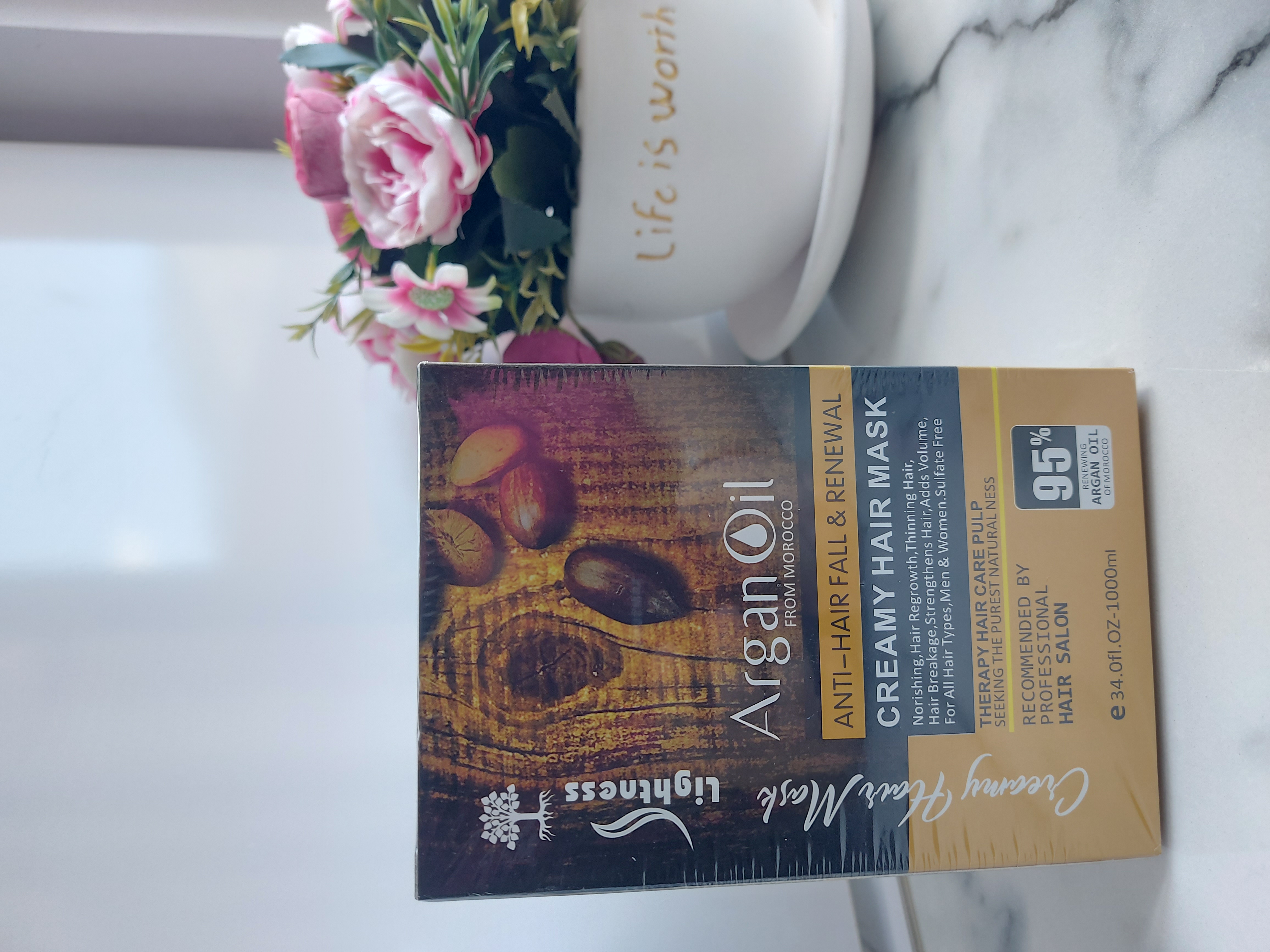 ماسک داخل حمام lightness حاوی روغن آرگان ۱۰۰۰ گرم