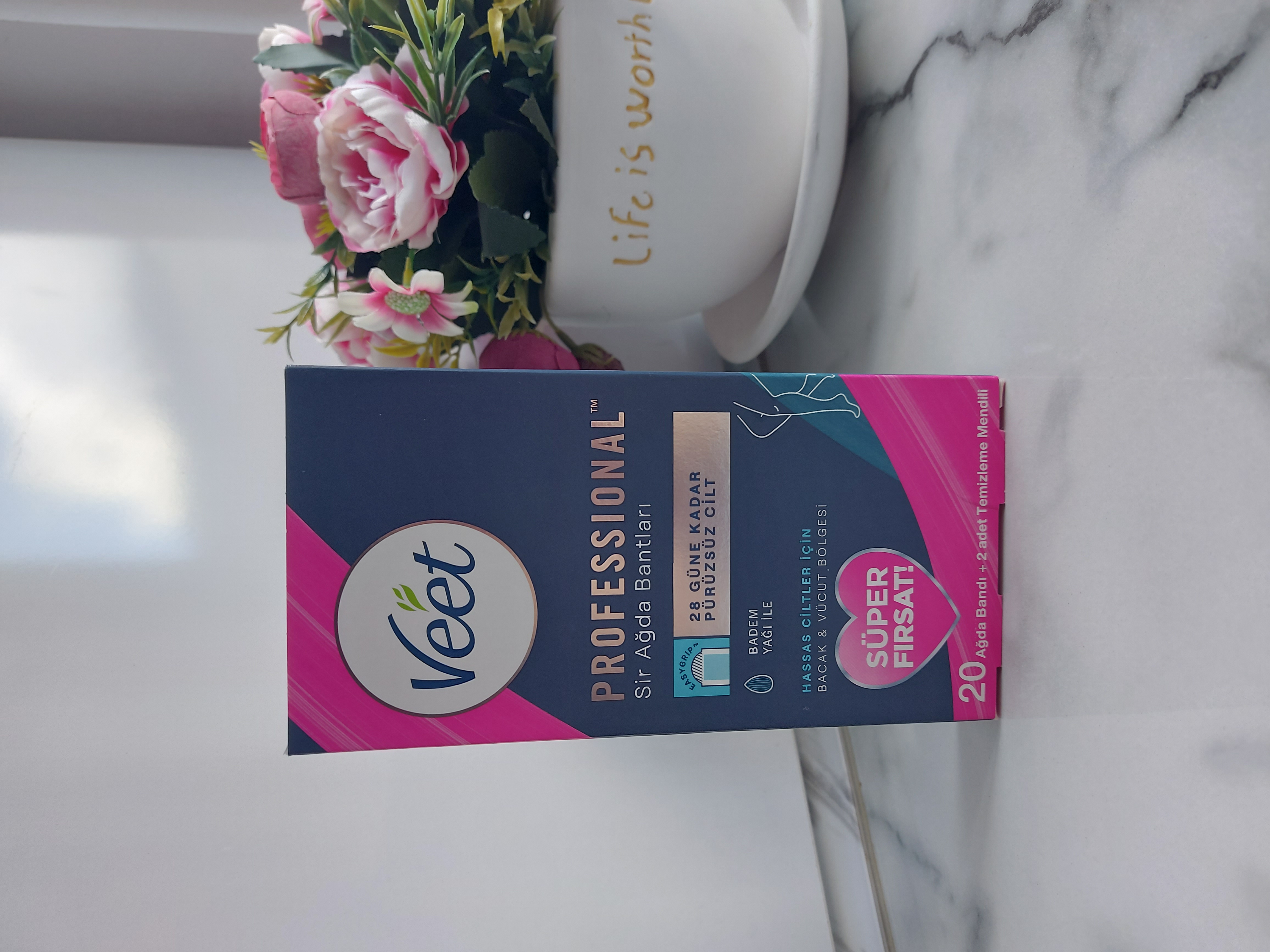 چسب موبر بدن ویت Veet برای پوست نرمال بسته 20 عددی ۲ عدد پد روغن بادام