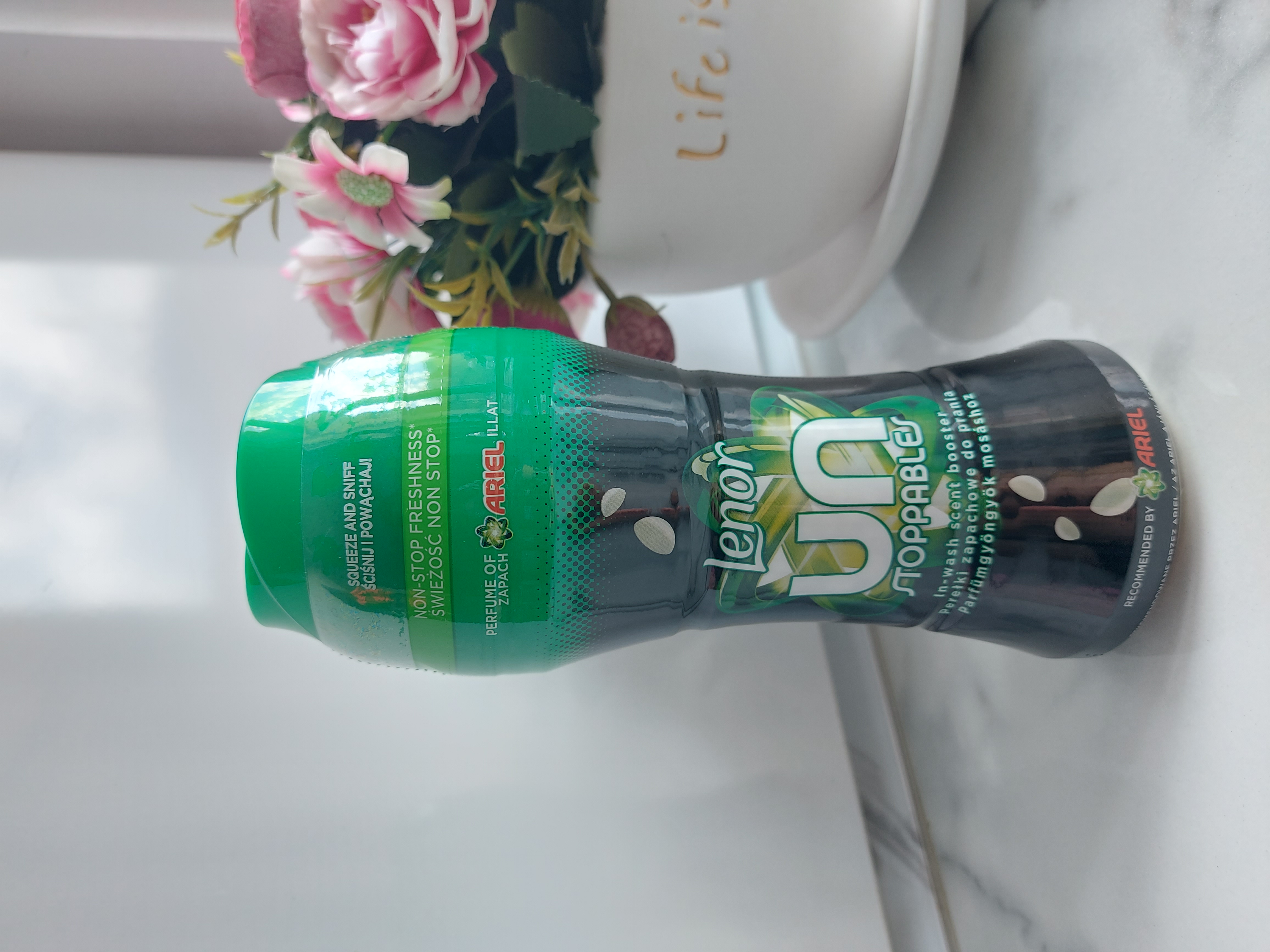 دانه های خوشبو کننده لنور Lenor آریل مدل Pearls با رایحه خنک حجم 195 گرم